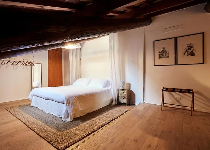 L'abbaino Guest house *